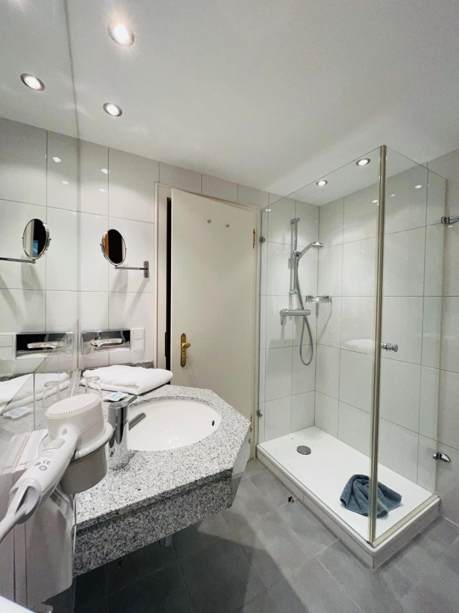 Doppelzimmer mit Balkon und Panoramablick